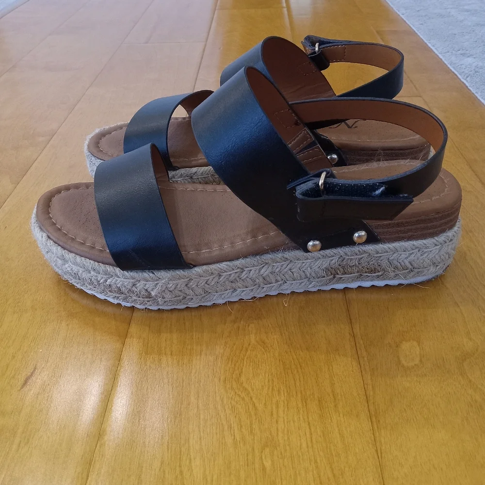 Worn twice Natural reflections sandals - Picture 3 of 5
